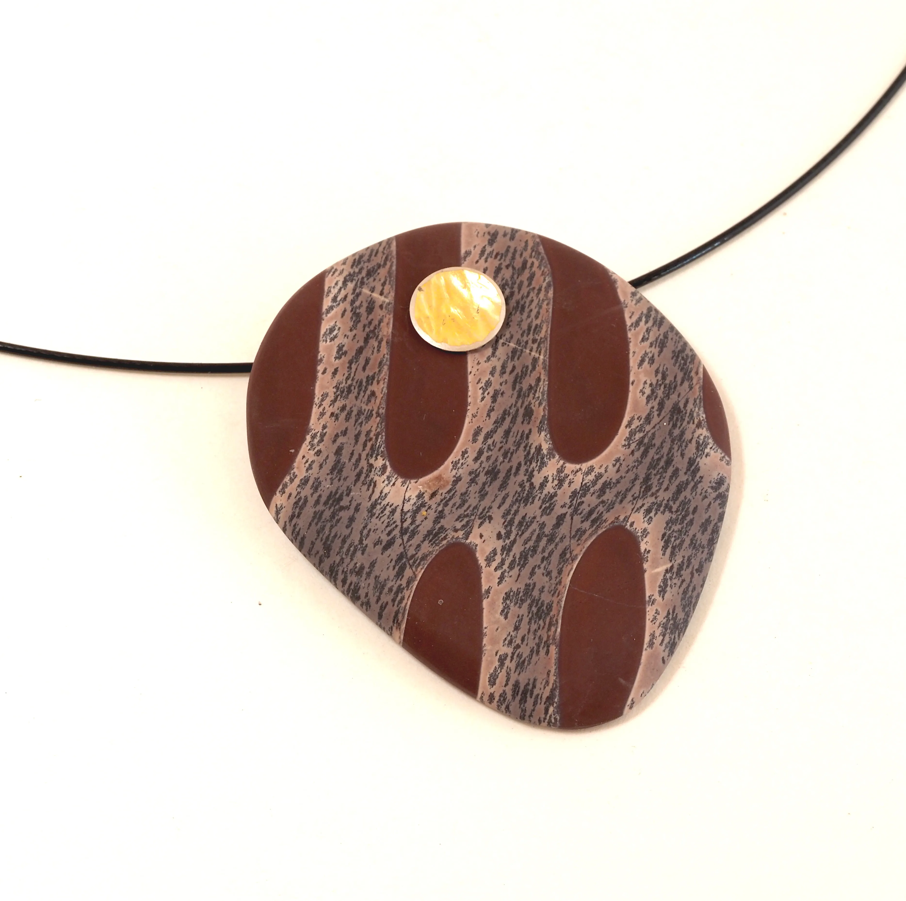 Desertstone Neckpiece