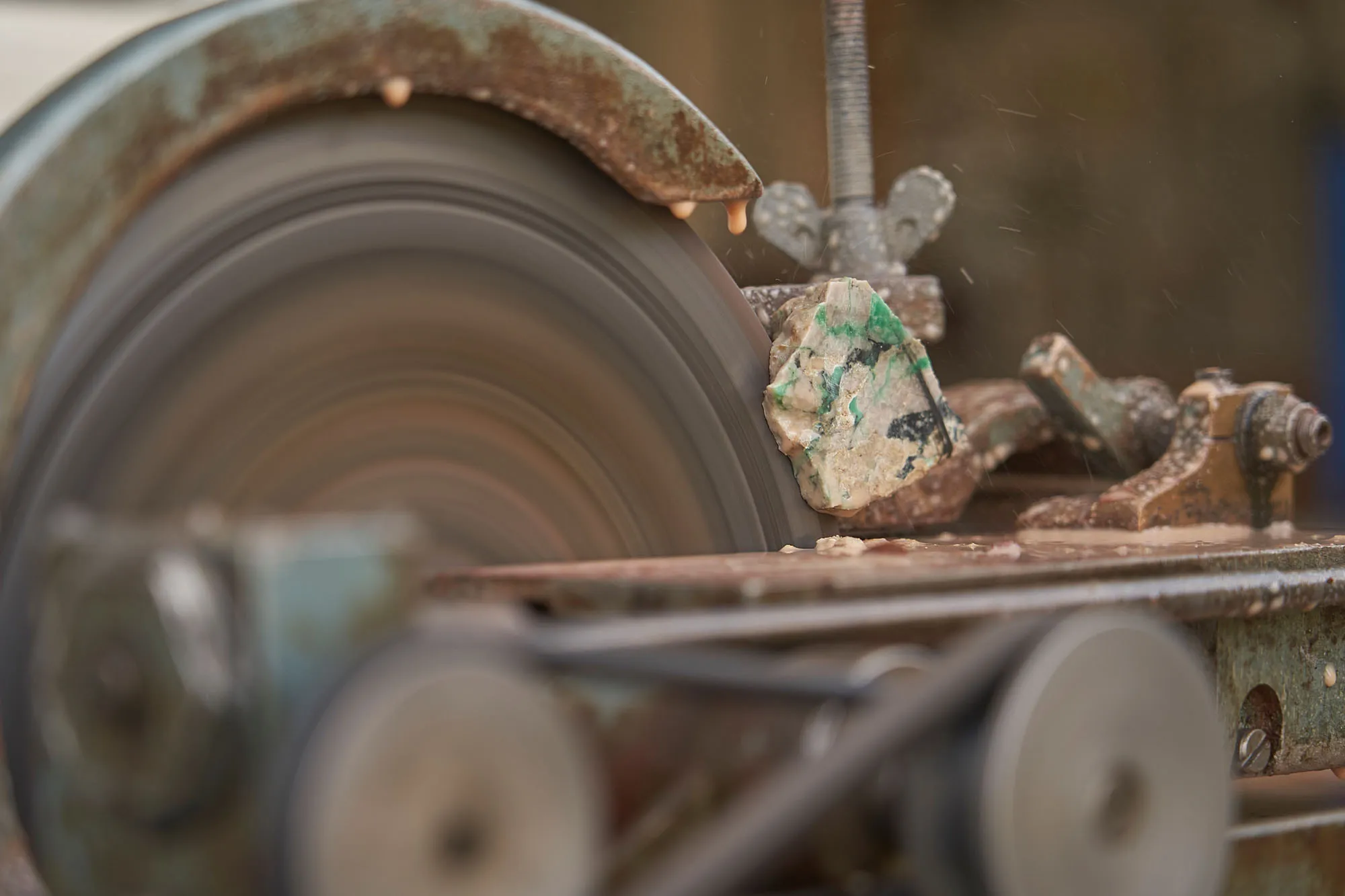 stonecutting with lapidary equipment 