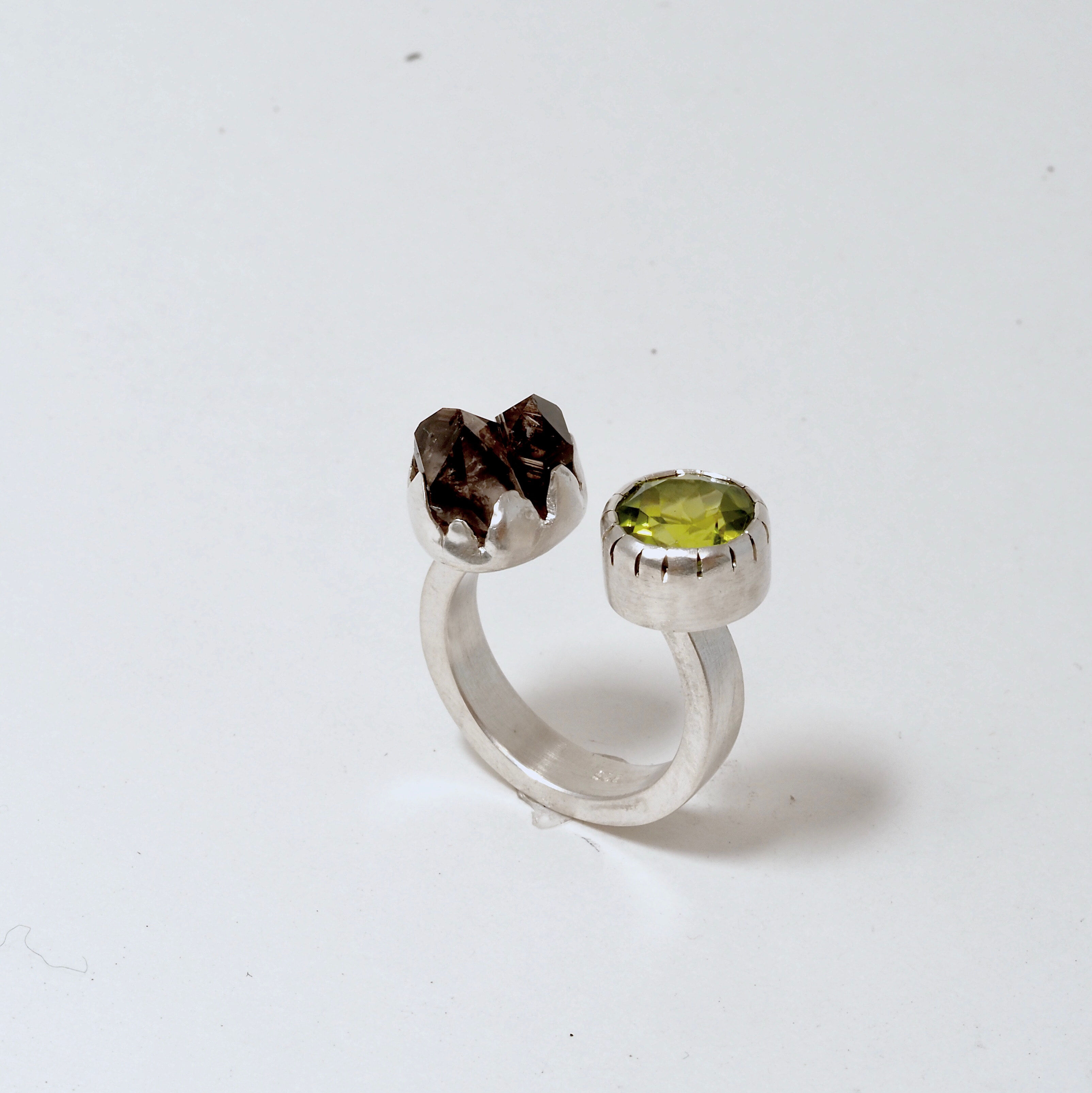 Quartz & Peridot Ring